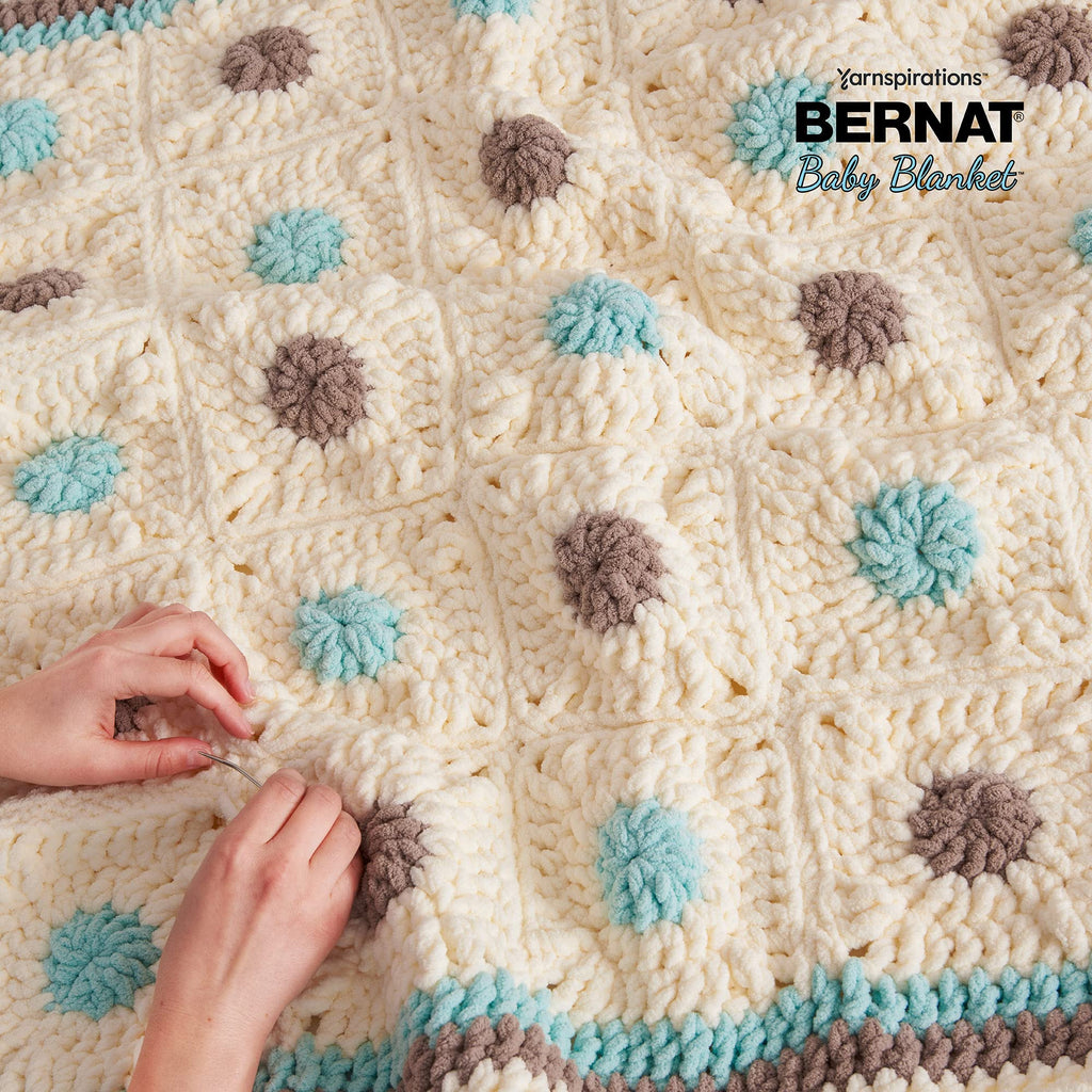 Bernat Baby Blanket Big Ball Vanilla | #6 Super Bulky Yarn, 100% Polyester, Soft Baby Blanket Yarn for Crochet, Knitting & Crafts, 220yds, 300g/10.5oz, 1 Pack