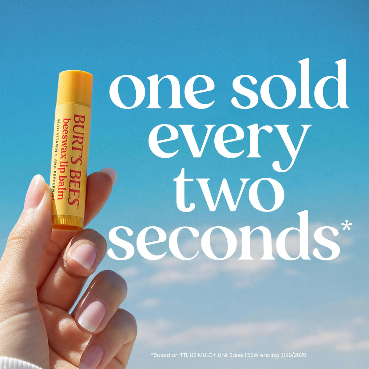 Burt's Bees 100% Natural Moisturizing Lip Balm (Original Beeswax) | Lip Moisturizer with Beeswax, Tint-Free, 100 Percent Natural Origin Conditioning Treatment, Easy to Take Anywhere