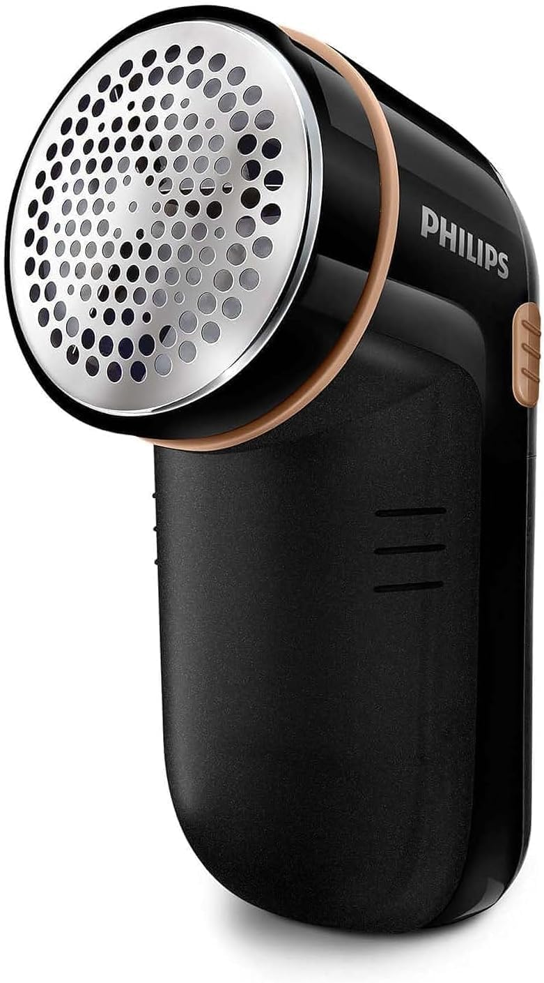 Philips Fabric Shaver and Lint Remover, 8800 rpm, Safe on Clothes | Removes pills and bobbles – fabric shaver for clothes, large blade, 3 mesh sizes, easy-clean (GC026/80)